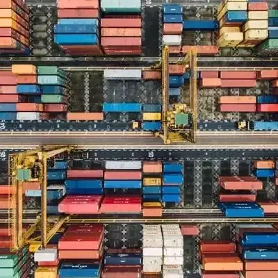 Shopping containers for shipping logistics